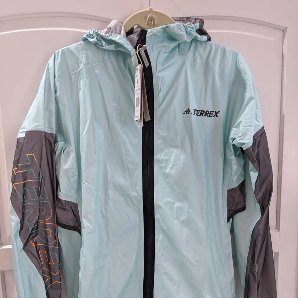 ADIDAS RAIN JACKET W AGR PRO TERREX MEDIUM